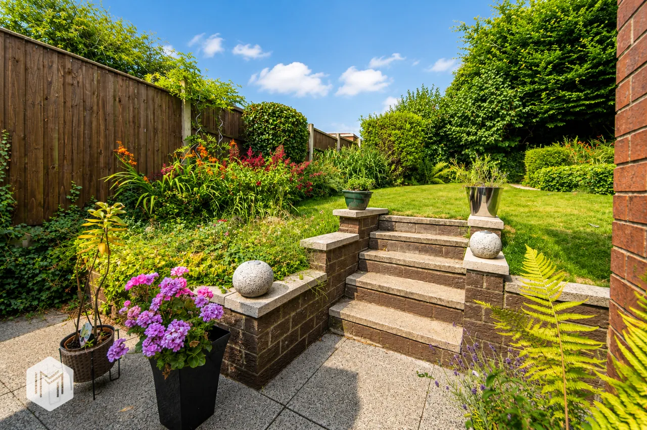 Breightmet Fold Lane, Bolton, BL2 5NB, photo 17
