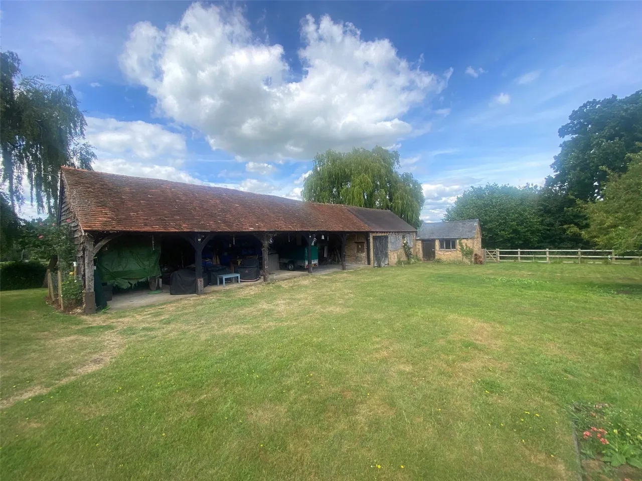 Church Road, Tingrith, MK17, photo 6