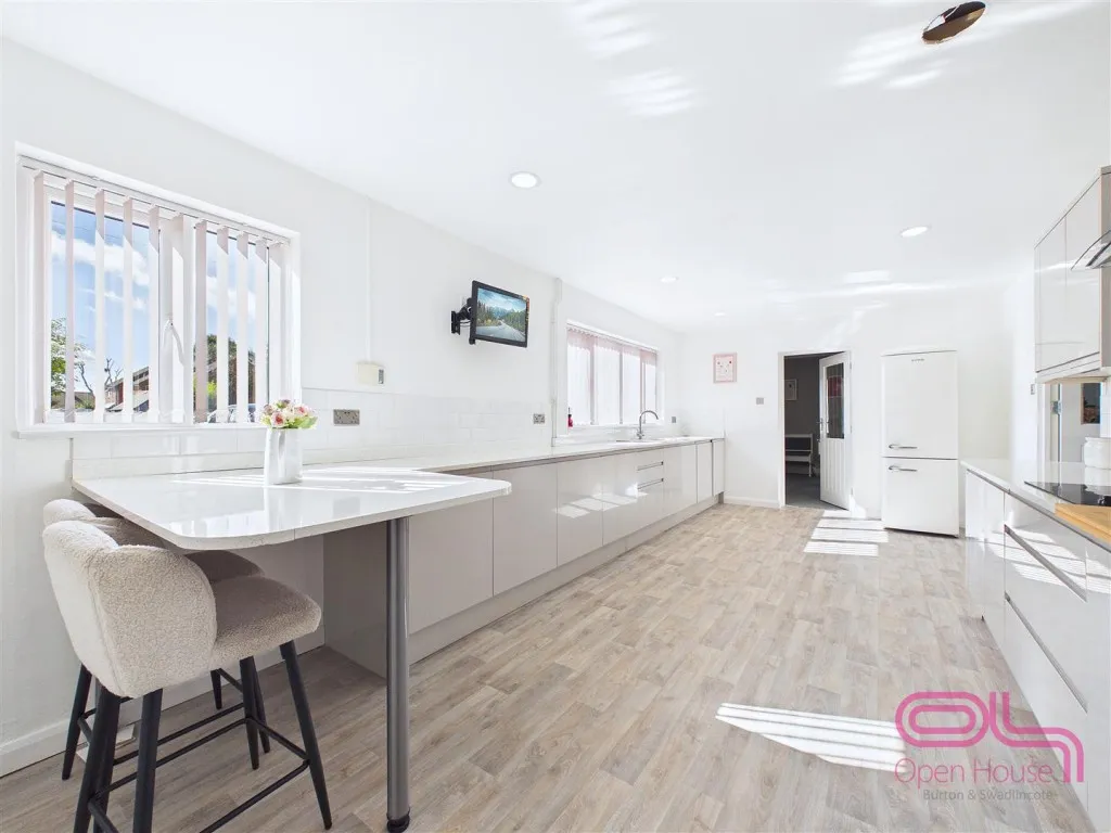 Alma Road, Swadlincote, DE11, photo 12