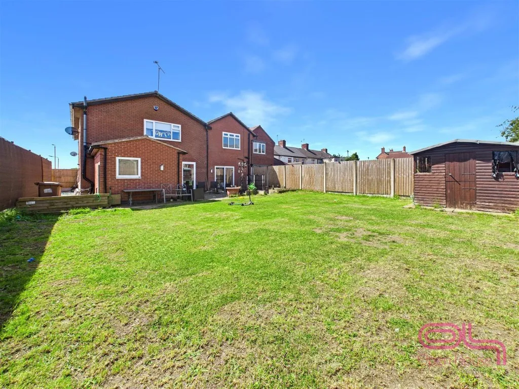 Alma Road, Swadlincote, DE11, photo 45