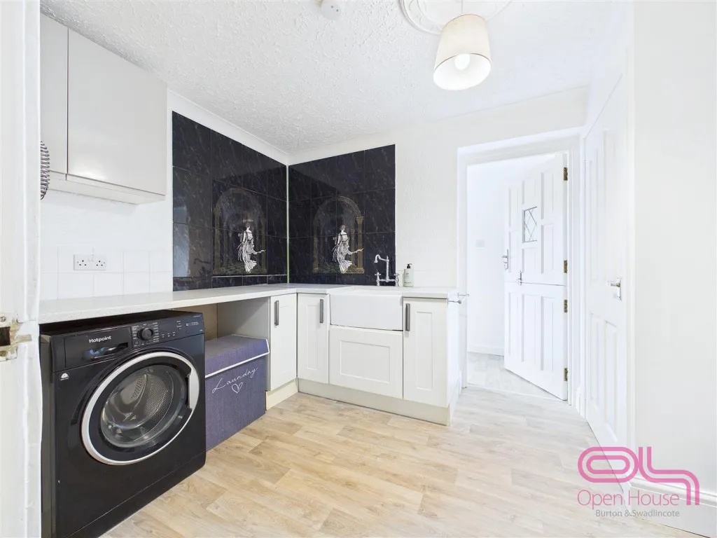 Alma Road, Swadlincote, DE11, photo 22