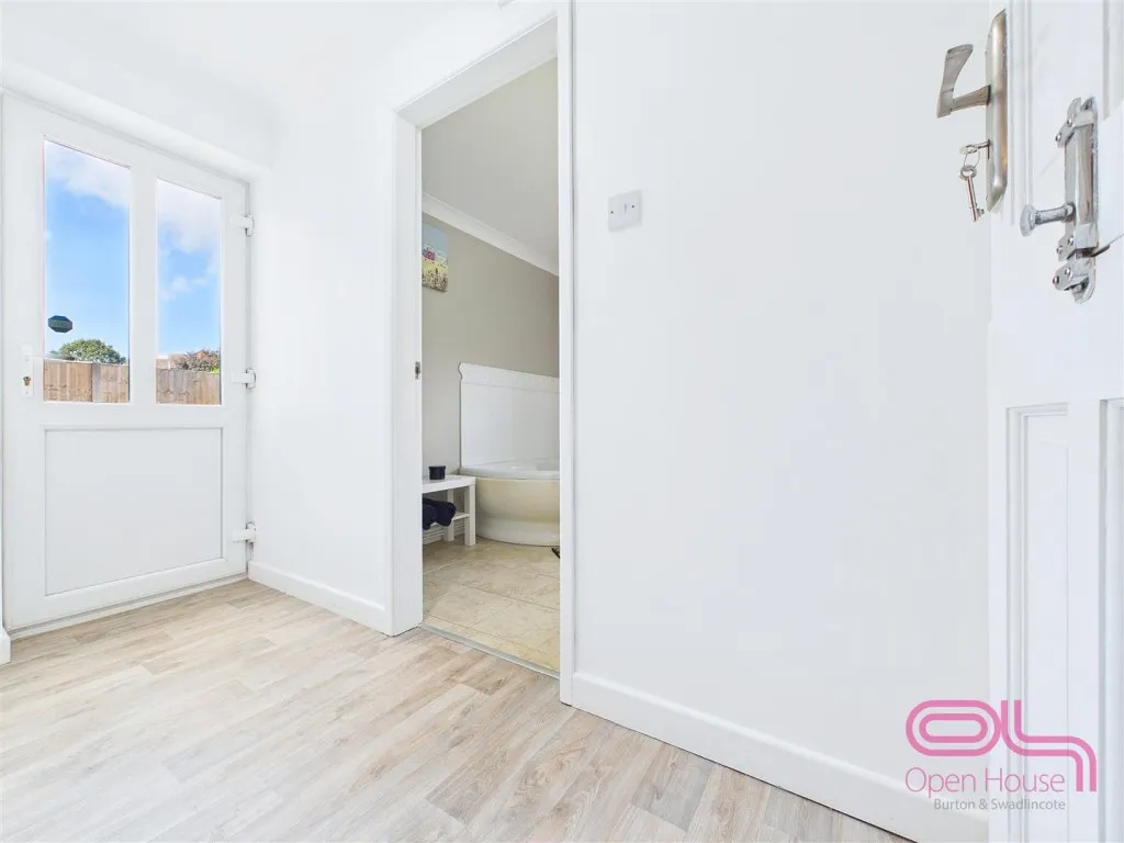Alma Road, Swadlincote, DE11, photo 23
