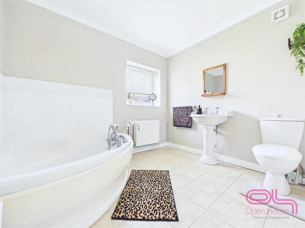 Alma Road, Swadlincote, DE11, photo 24