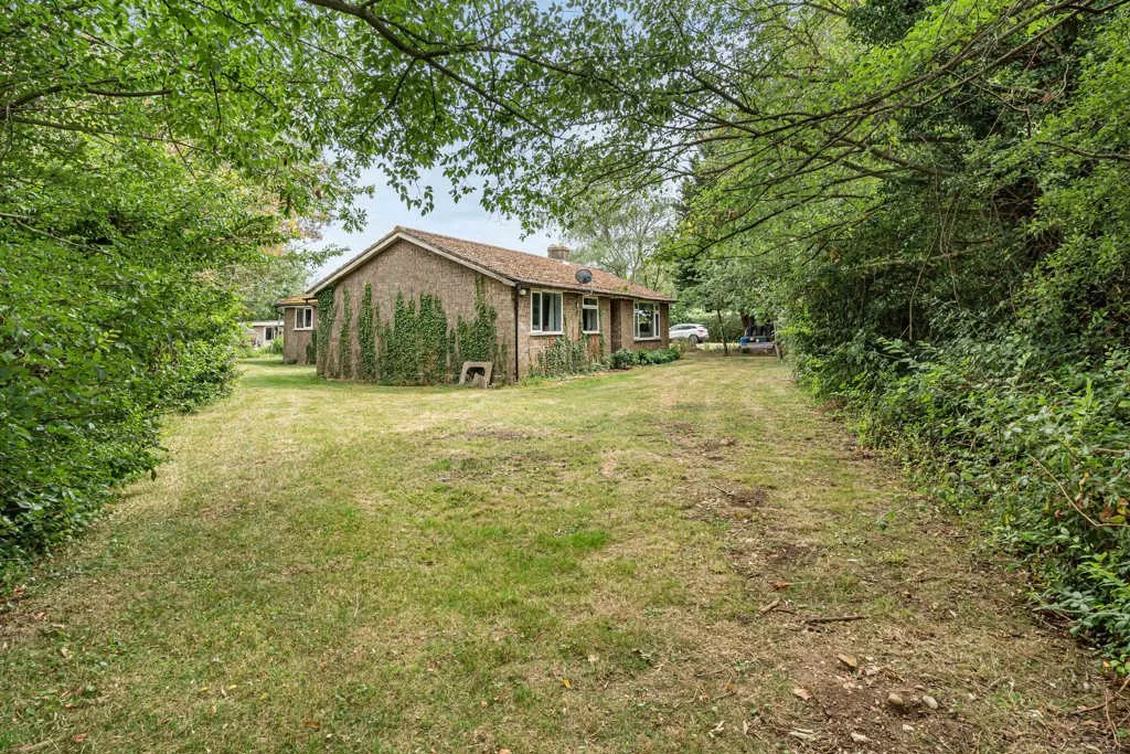 Sapley Road, Kings Ripton, PE28, photo 2