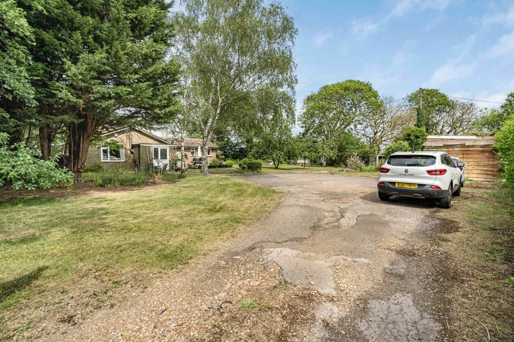 Sapley Road, Kings Ripton, PE28, photo 4