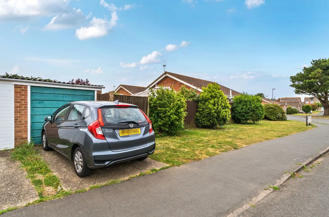 Malthouse Road, Selsey, PO20, photo 21