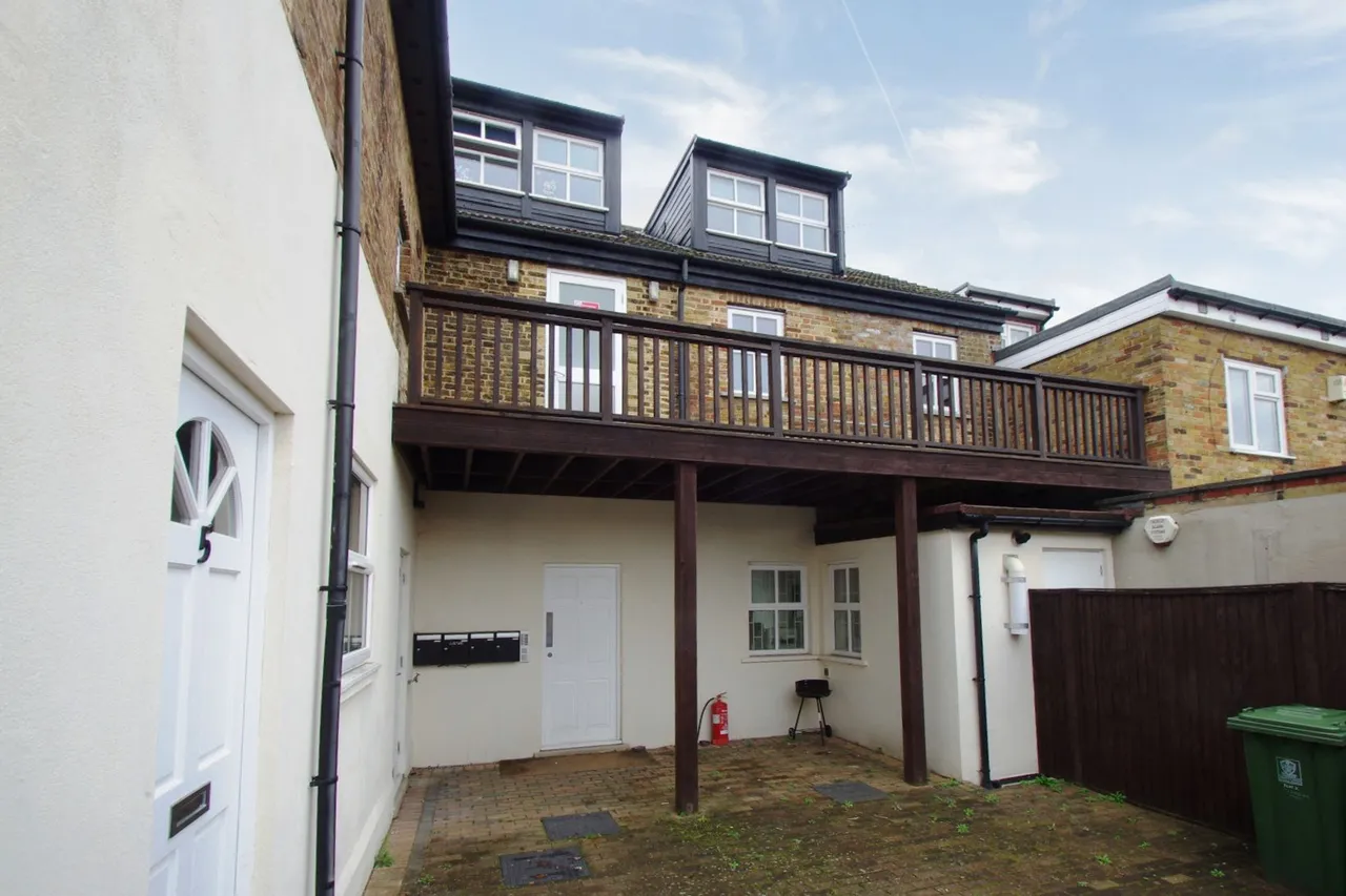 Watford, WD17, photo 11