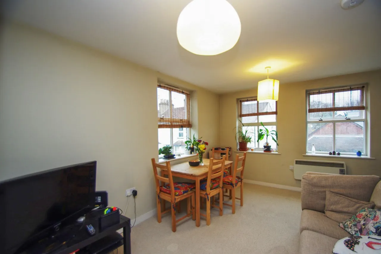 Watford, WD17, photo 9