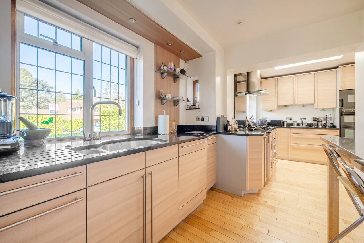 Layters Way, Gerrards Cross, SL9, photo 7