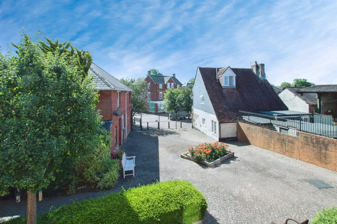 Salisbury Street, Fordingbridge, SP6, photo 10