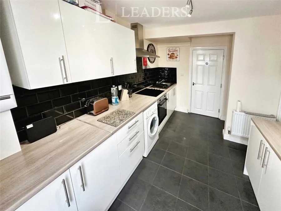 Birch Avenue, Skellow, DN6, photo 4
