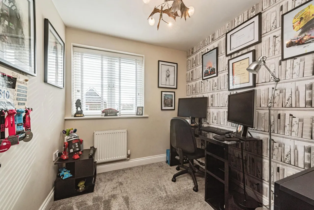 Swift Fields, Bracknell, RG12, photo 15