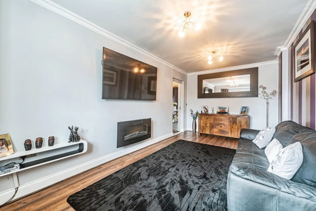 Swift Fields, Bracknell, RG12, photo 3