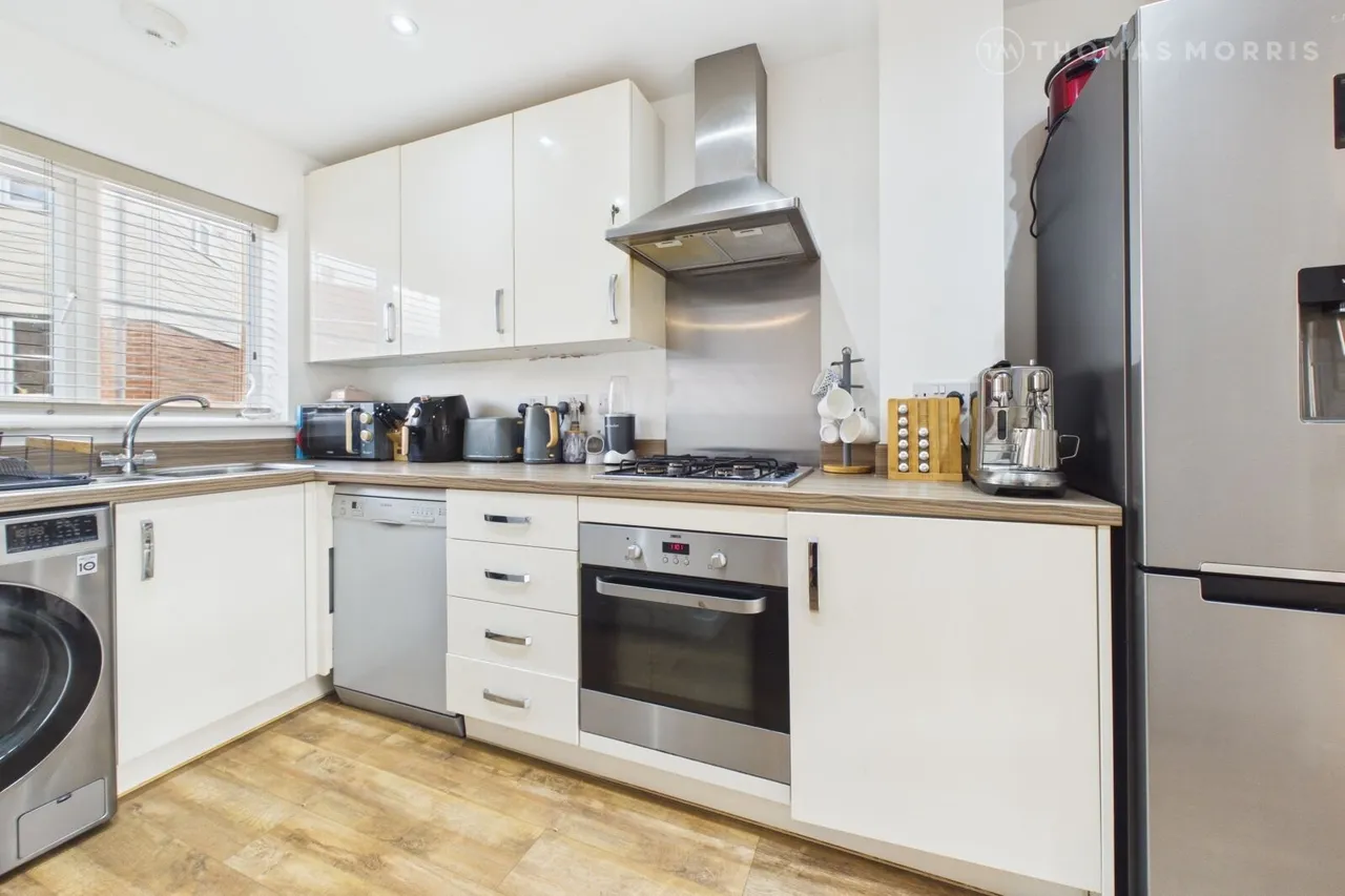 Simms Place, Potton, SG19, photo 2