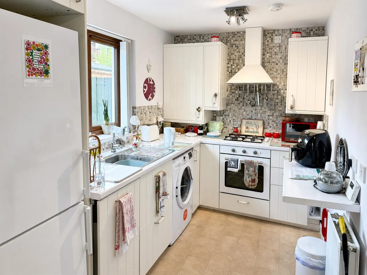 Inver Court, Belfast, BT4, photo 8