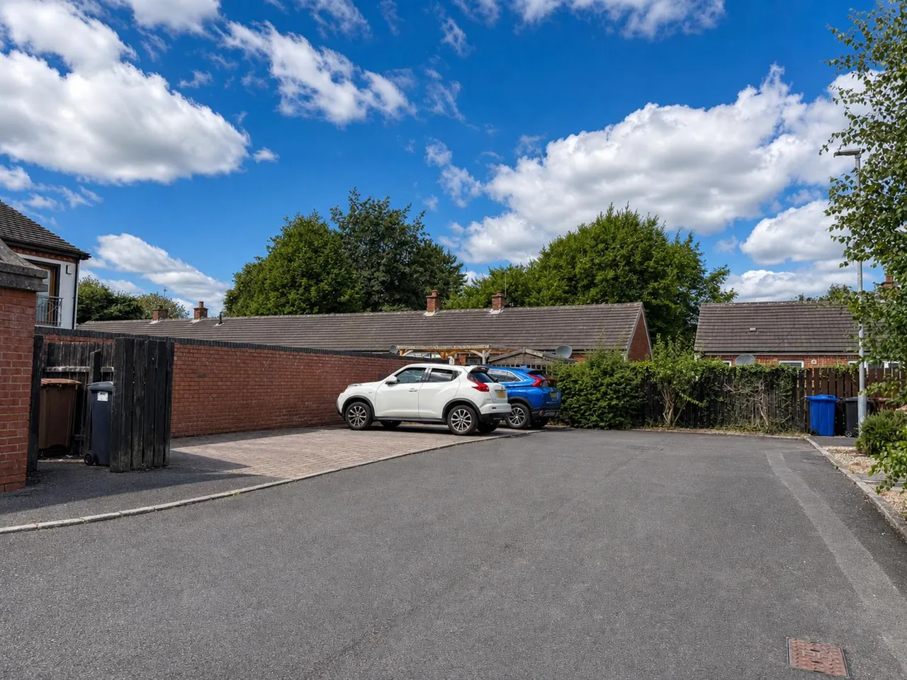 Inver Court, Belfast, BT4, photo 16