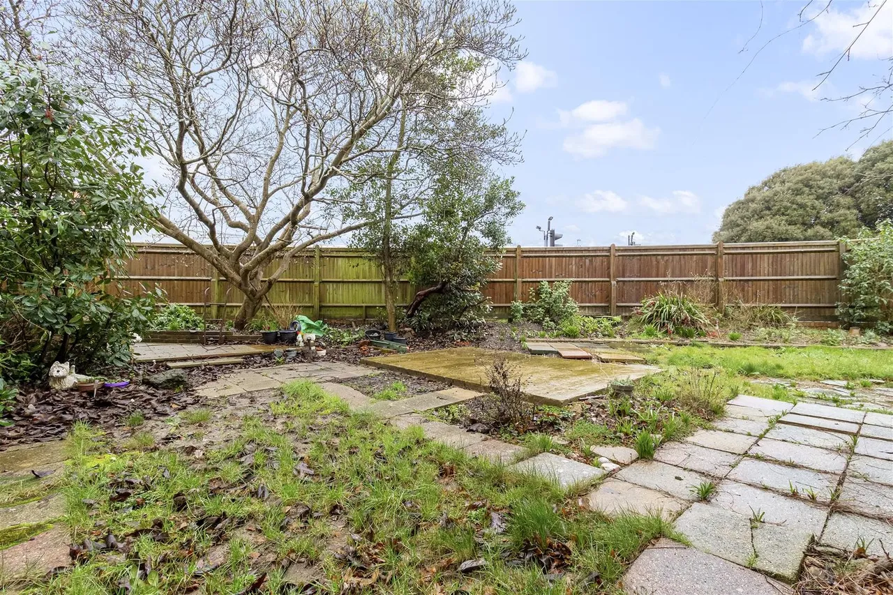 Sompting Avenue, Worthing, photo 14