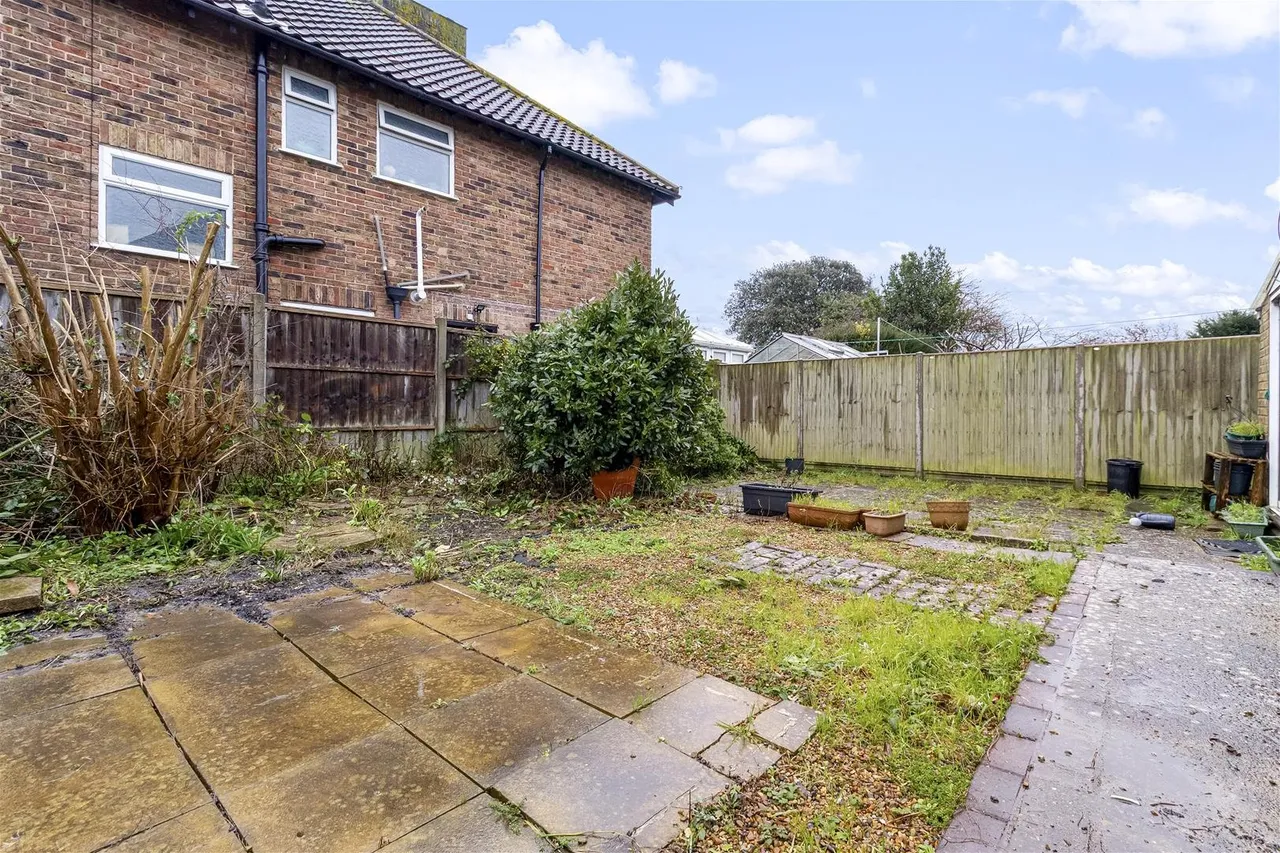 Sompting Avenue, Worthing, photo 13