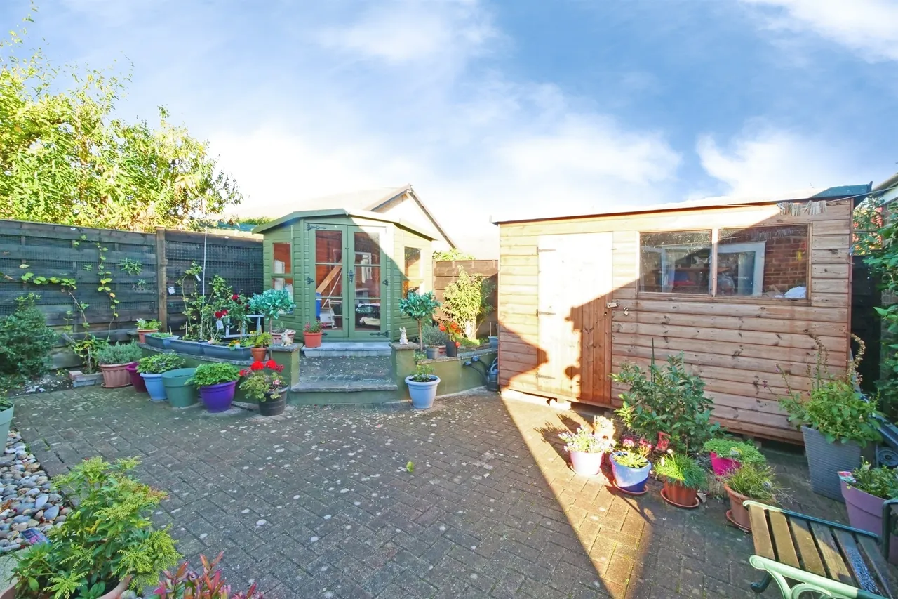 Durlston Drive, Strensall, YO32, photo 13