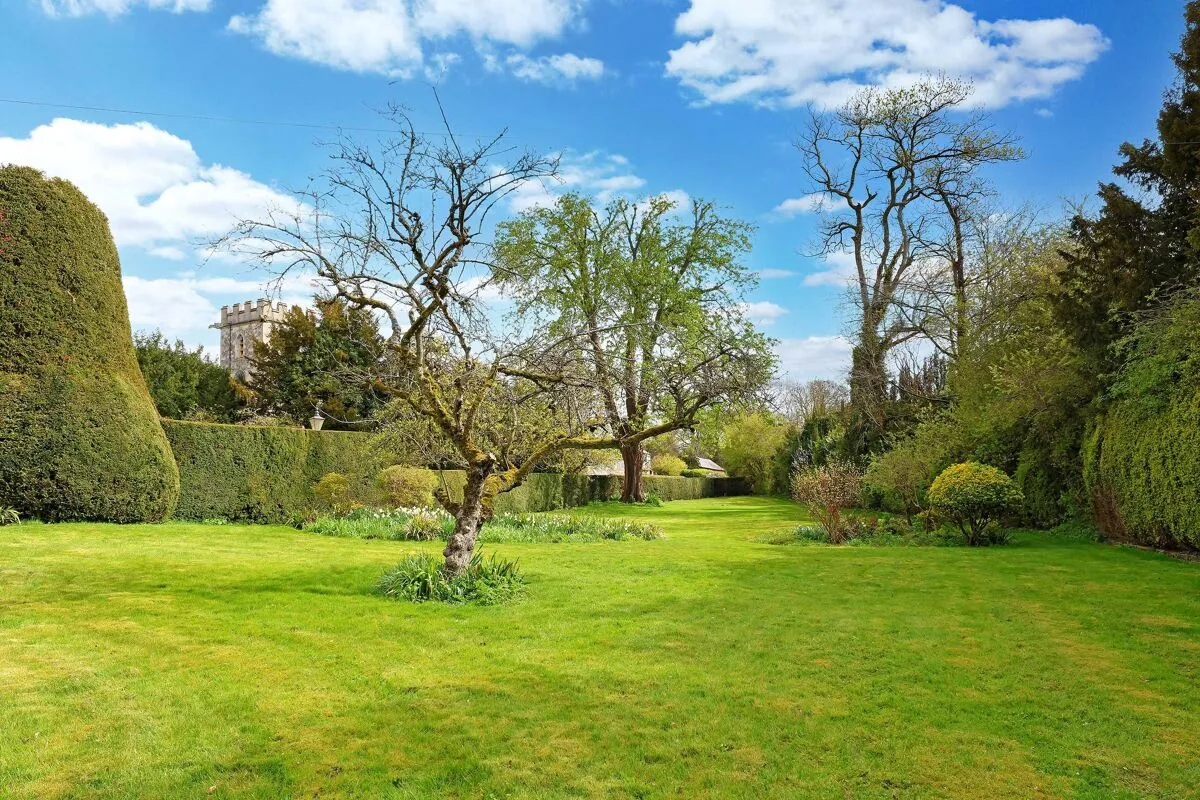 Buckland, Aylesbury, HP22, photo 25
