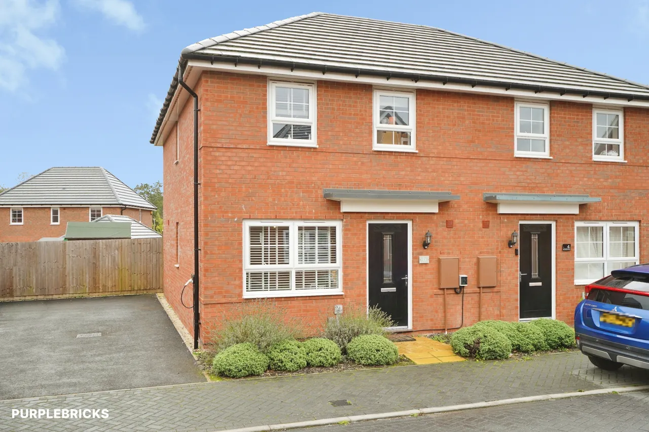 3 bed house for sale, Bradshaw Drive, Coalville, LE67