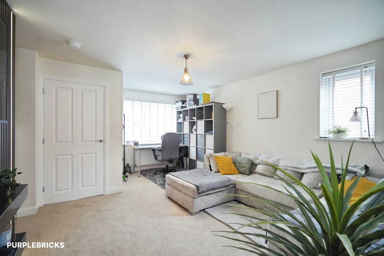 Bradshaw Drive, Coalville, LE67, photo 6