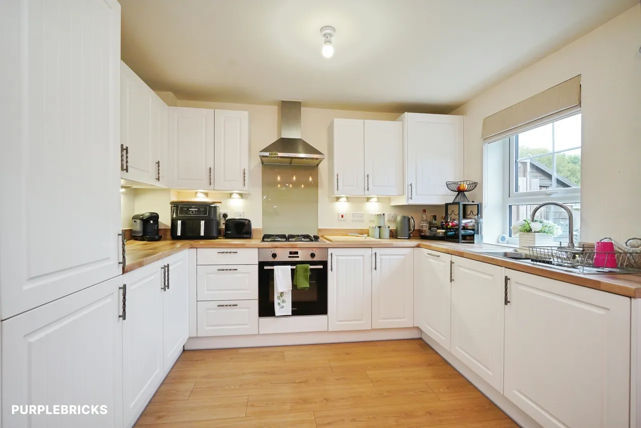 Bradshaw Drive, Coalville, LE67, photo 10