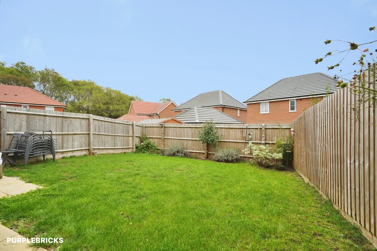 Bradshaw Drive, Coalville, LE67, photo 32