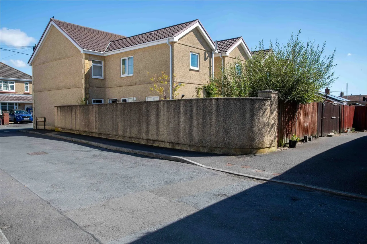 Woodbrook Terrace, Burry Port, SA16, photo 5