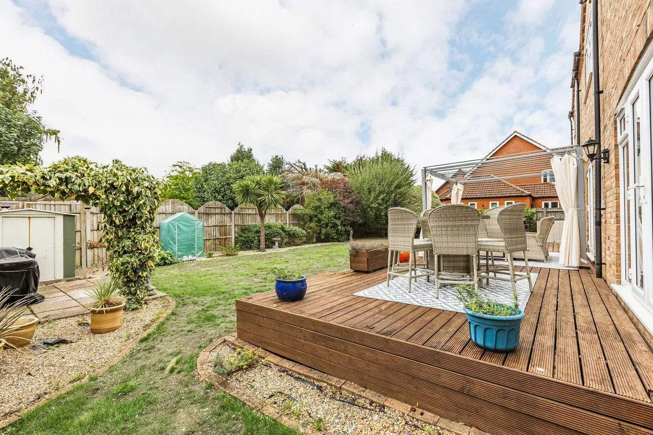 Individually Designed Five-Bedroom Ho, photo 5
