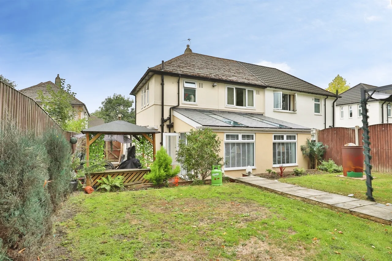 Foundry Mill Gardens, Leeds, LS14, photo 13