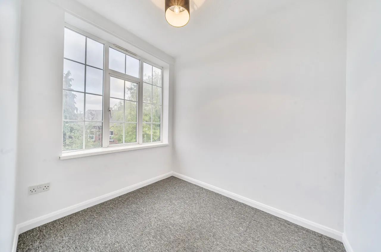 Tower Lane, Leeds, LS12, photo 4