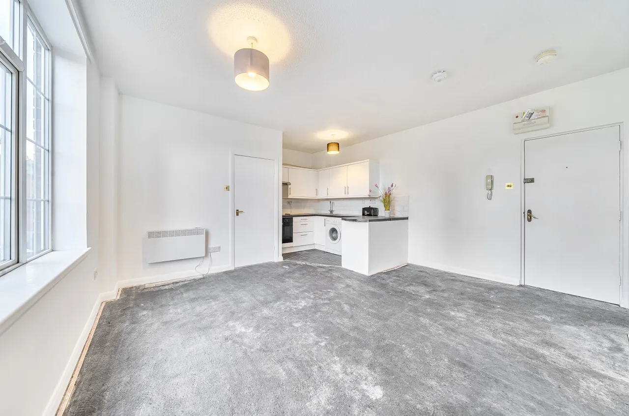 Tower Lane, Leeds, LS12, photo 2