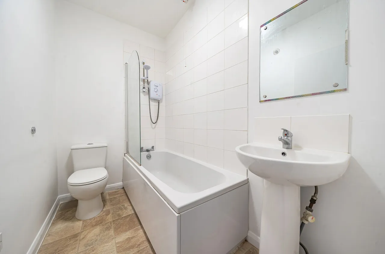 Tower Lane, Leeds, LS12, photo 6