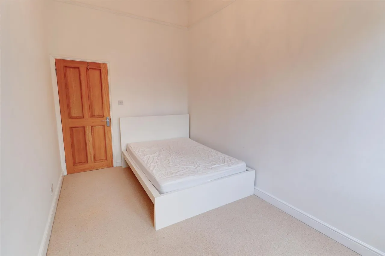 The Abbey, Priory Road, Kenilworth CV8, photo 6