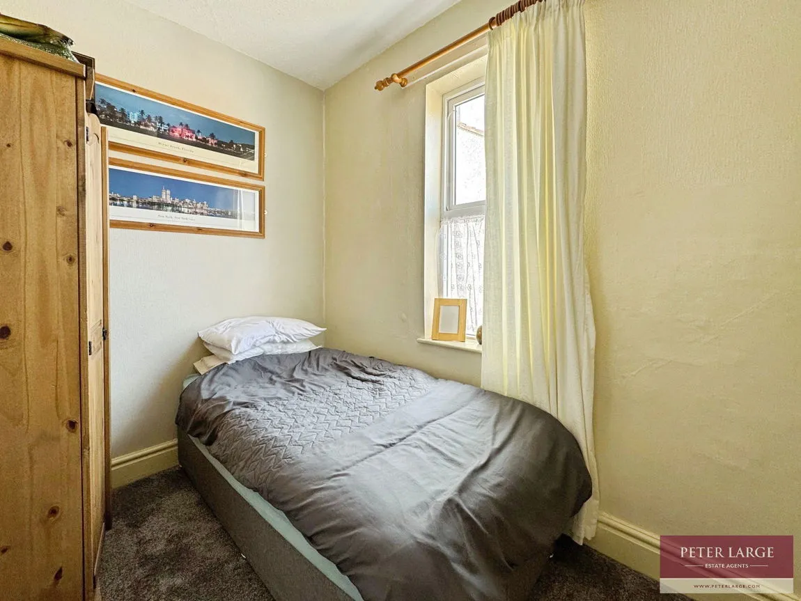 Sandringham Avenue, Rhyl, Denbighshire, LL18 1NL, photo 8