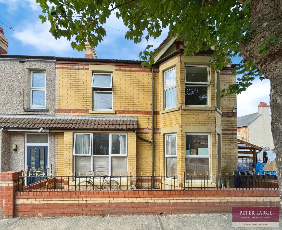 4 bed house for sale — Sandringham Avenue, Rhyl, Denbighshire, LL18 1NL
