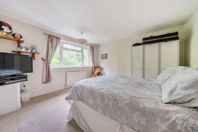 Tree Tops Avenue, Camberley, GU15, photo 10