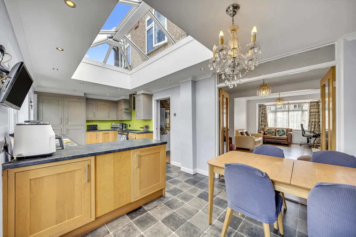 Lynton Avenue, Romford, RM7 8NL, photo 10