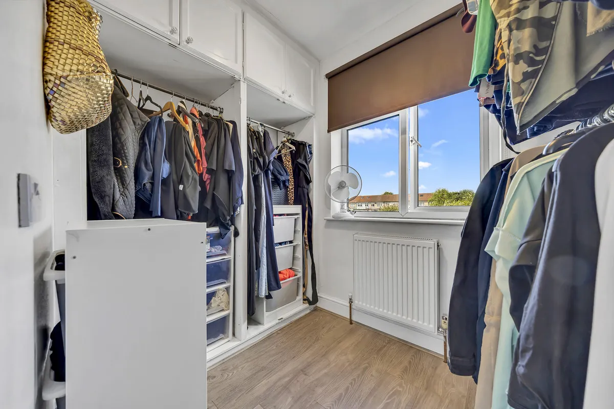 Lynton Avenue, Romford, RM7 8NL, photo 15
