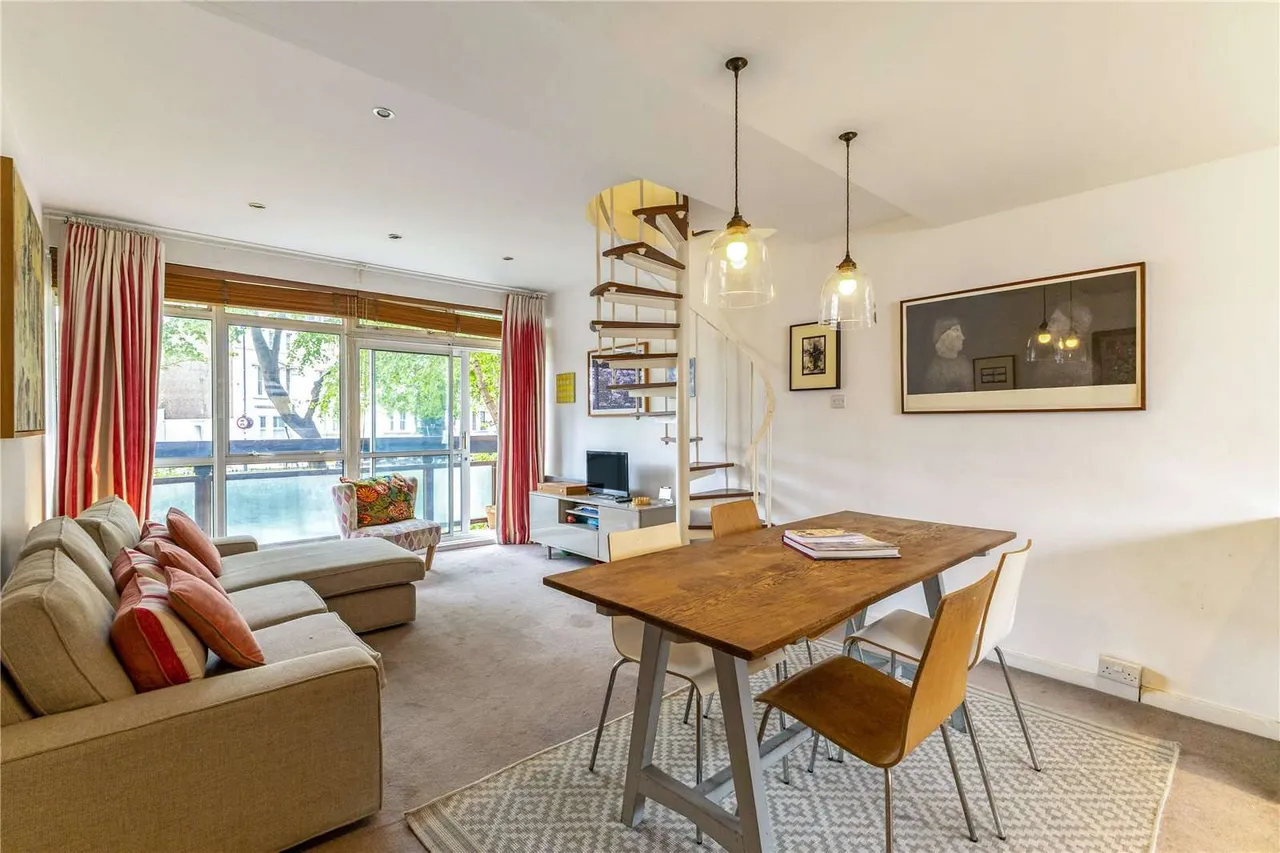 2 bed flat for sale — West London Studios, Fulham Road, Fulham, London, SW6 1HR