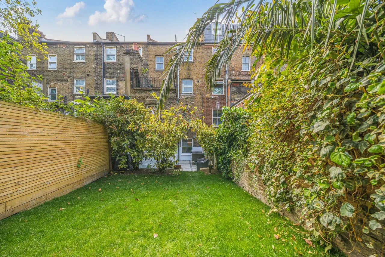 Queenstown Road, Battersea, London, SW8, photo 11