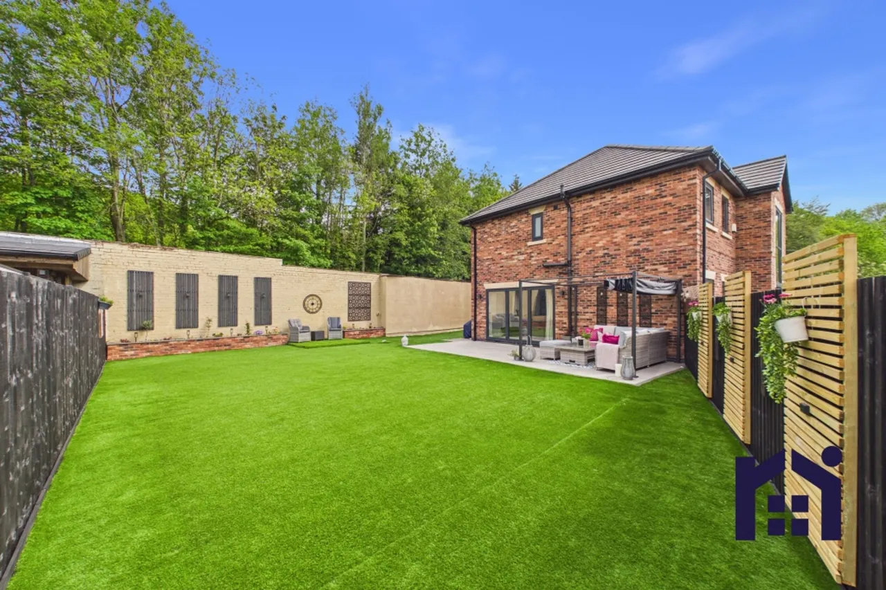 Armetriding Reaches, Euxton, Chorley, PR7 6GY, photo 4