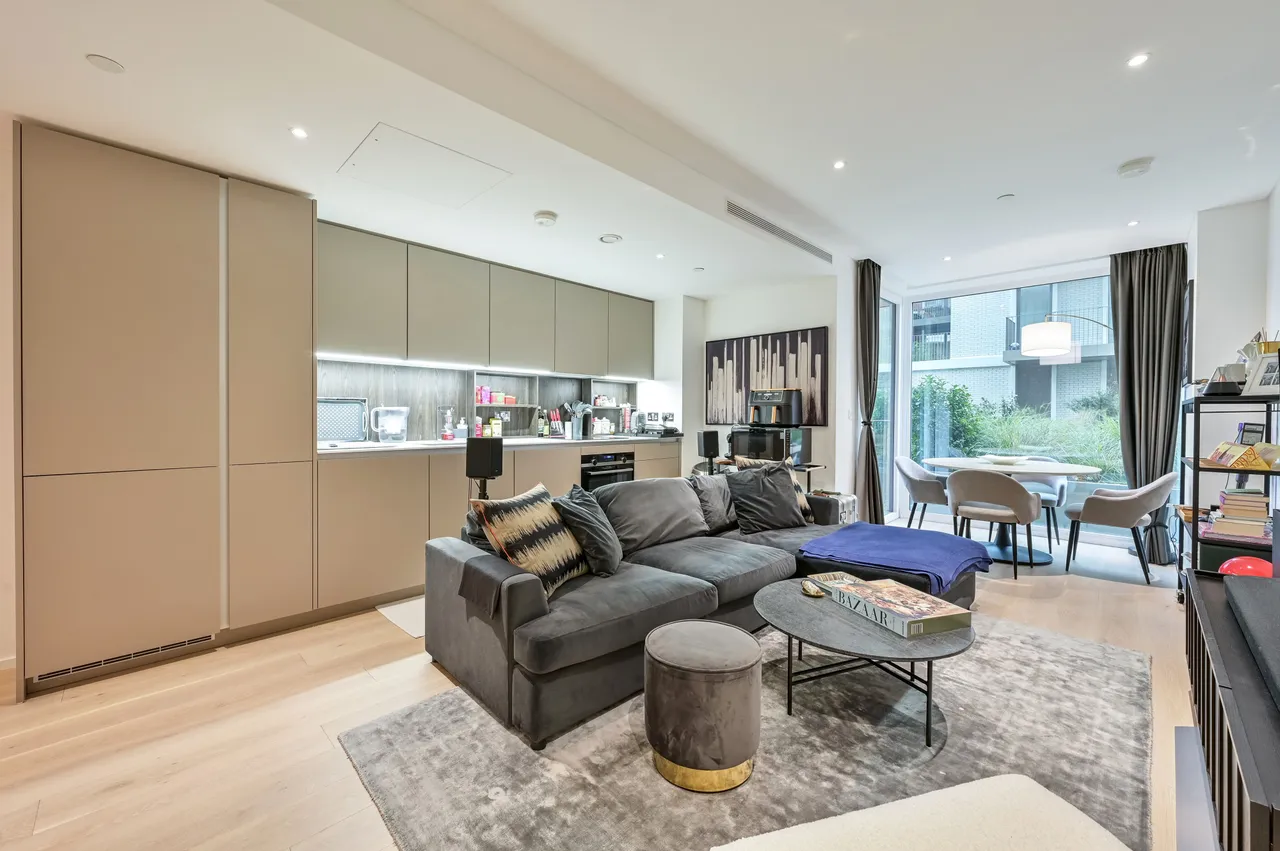 2 bed flat for sale — Apartment 4, Coda Residences, LONDON