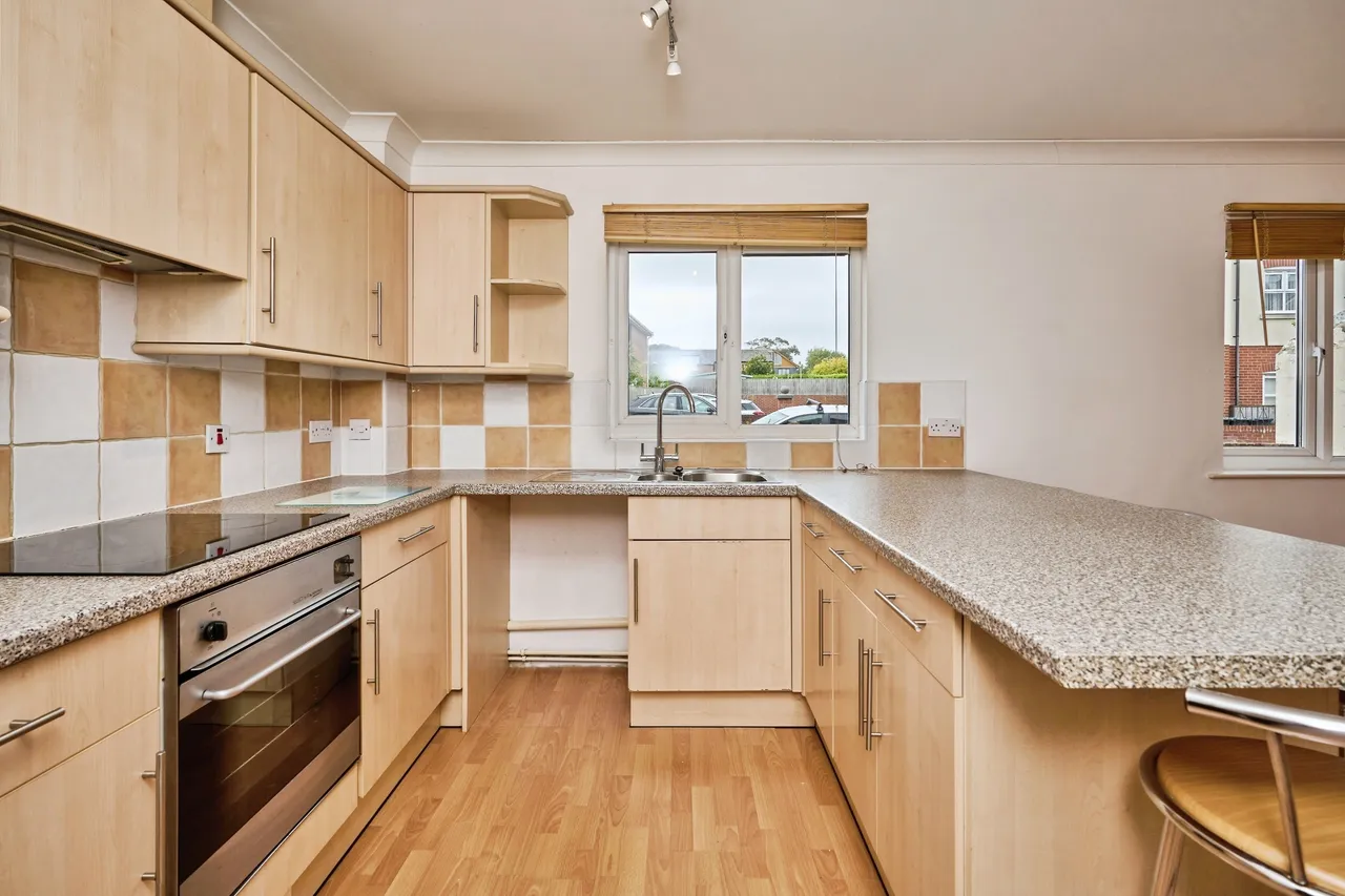 Fitzroy Street, Sandown, PO36, photo 6