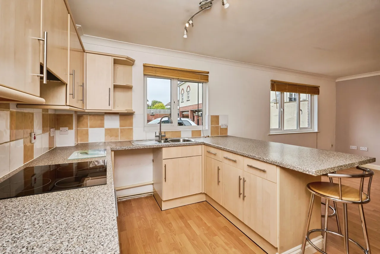 Fitzroy Street, Sandown, PO36, photo 7
