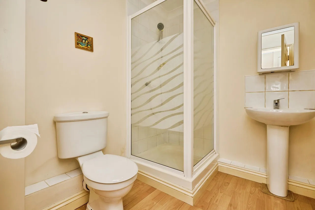 Fitzroy Street, Sandown, PO36, photo 11