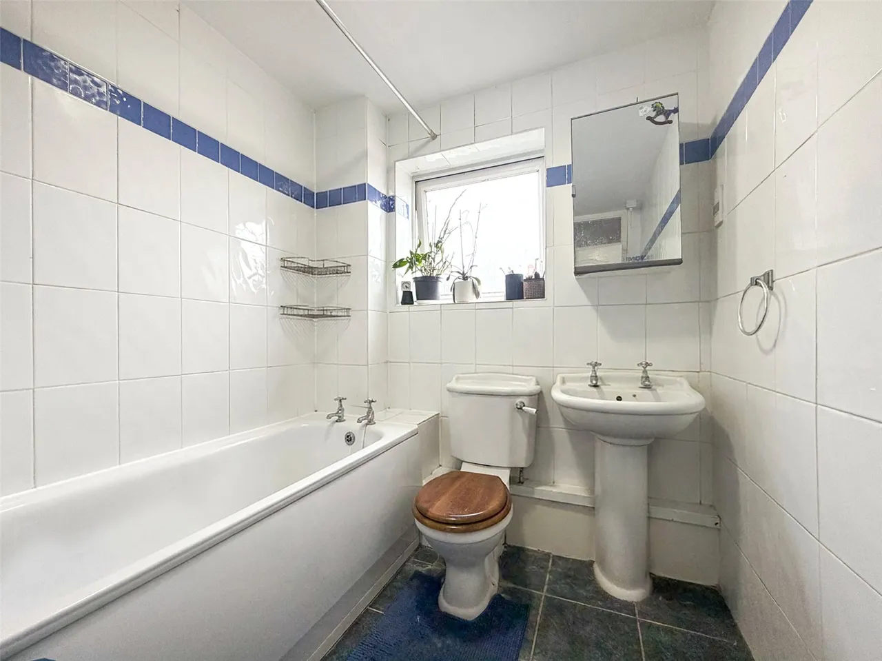 Burlington Court, Aldershot, Hampshire, GU11 3EX, photo 9