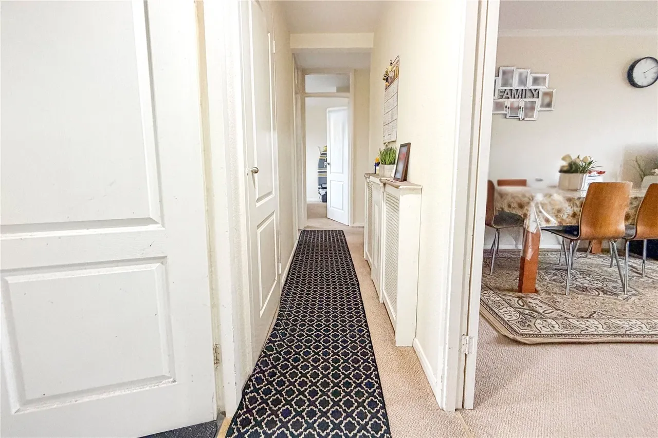 Burlington Court, Aldershot, Hampshire, GU11 3EX, photo 8