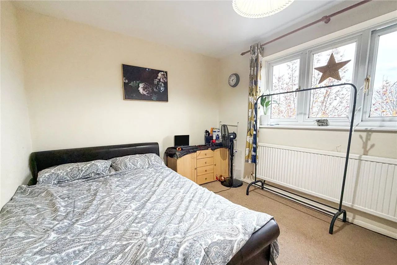 Burlington Court, Aldershot, Hampshire, GU11 3EX, photo 6